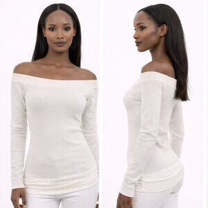 ✨ Off-White Off-Shoulder Long Sleeve Top ✨